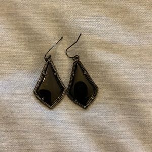 Black Kendra Scott drop earrings